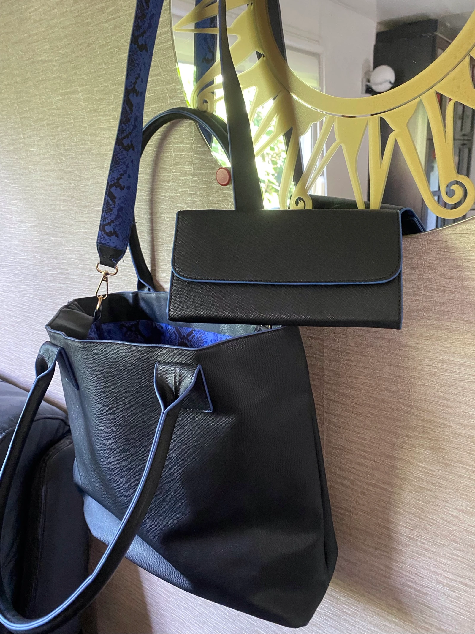 Grand sac avec porte monnaie